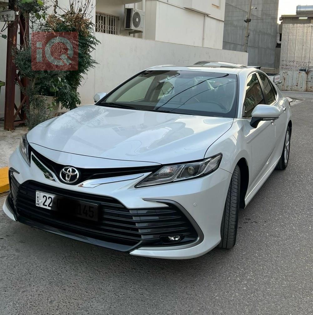 تۆیۆتا کامری